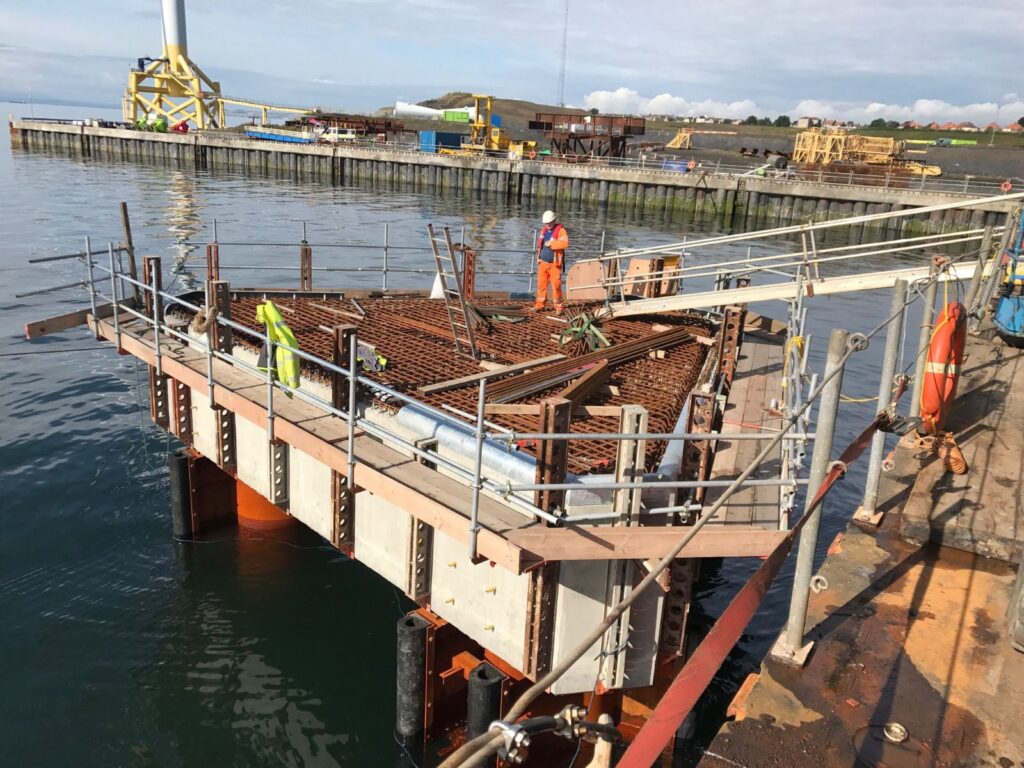 Construction Mooring Dolphins, Fife