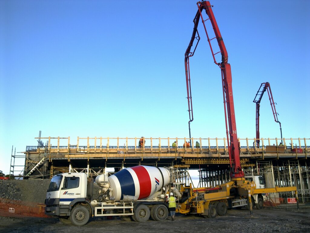 reinforced concrete bridge construction