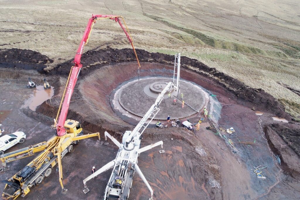 Construction of concrete turbine Whitelaw Braebase